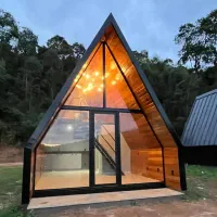 کلبه سوئیسی مدرن / کانکس سفارشی / آلاچیق شیشه‌ای