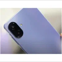 گوشی فقط از پلم در اومده