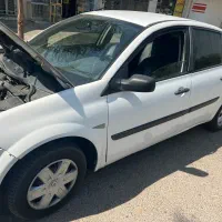 مگان ۸۷ دنده ای موتور ۱۶۰۰|خودرو سواری و وانت|شاهین‌شهر, شهرک ردانی پور|دیوار