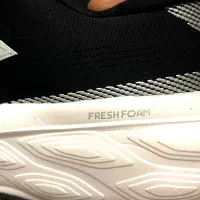 کتونی نیوبالانس|کیف، کفش، کمربند|رشت, سیا اسطلخ|دیوار