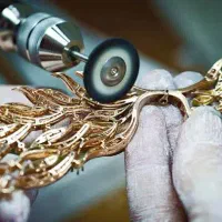 آموزش طلاسازی در کارگاه طلاسازی