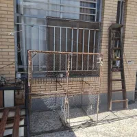 قفس نگهداری  مرغ