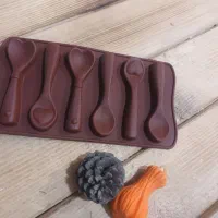 سلیکون شکلات و پاستیل|ظروف پخت‌وپز|گلبهار, شهر جدید گلبهار|دیوار