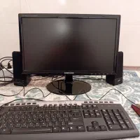 مانیتور سامسونگ ۱۹ اینج به همراه موس و کیبورد