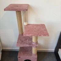 خانه درختی و اسکرچر گربه