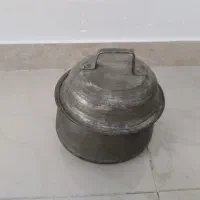 دیگ مسی قدیمی تمیز