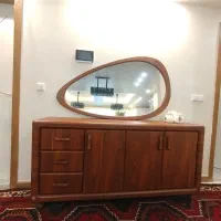 کنسول و آینه