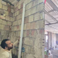 کارگر برای بالابردن شن سیمان سنگ اجاره کار