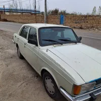 ماشین بدون رنگ