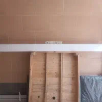 شلف مناسب برای نسب در دیوار و چهار پایه چوبی|کتابخانه، شلف، قفسههای دیواری|بوشهر, |دیوار