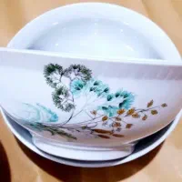 ظروف آنتیک|کلکسیون اشیاء عتیقه|رشت, خبرنگار|دیوار