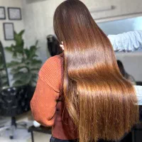 خدمات آرایشگری و زیبایی