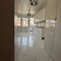 شهرک غرب ۱۴۸ متر  ۳ خواب   ( ۲ پارکینگ)