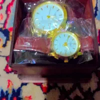 یک جفت ساعت مردانه و زنانه نو