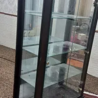 بوفه تمیز،جادار وسالم