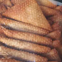 سمبوسه پیتزا  و سمبوسه معمولی