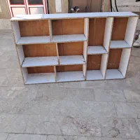 قفسه کتاب یا وسایل