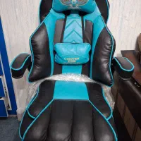 صندلی گیمینگ در حد نو