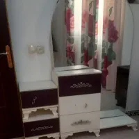 میزآرایش وکشو