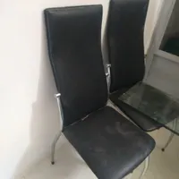 صندلی انتظار چرم پایه استیل