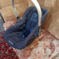 کریر و صندلی ماشین کاملا تمیز