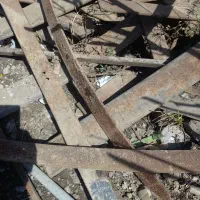 حدود۳۰۰کیلو فنر نازک وضخیم