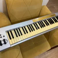 میدی کنترلر M audio