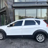 اچ سی کراس|خودرو سواری و وانت|اندیشه, اندیشه فاز ۴|دیوار