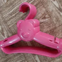 چوب لباسی نوزاد یا کودک|اسباب و اثاث بچه|گلبهار, شهر جدید گلبهار|دیوار