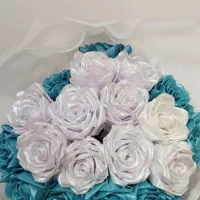 دسته گل رز ربانی