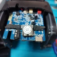 تعمیرات jbl اسپیکر و انواع گجت|خدمات پیشه و مهارت|شیراز, زند|دیوار