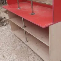 قفسه و میز کار