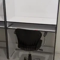 میز کامپیوتر و مطالعه