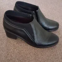 نیم بوت سایز ۴۰ بسیار خوش پا و شیک|کیف، کفش، کمربند|کرمانشاه, |دیوار