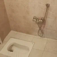 تعویض کف سرویس و سنگ توالت و نشتی یابی|خدمات پیشه و مهارت|اسکو, |دیوار