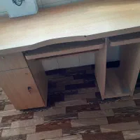 میزکامپیوتر صفحه ضدخش