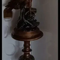 مجسمه عقاب وپایه