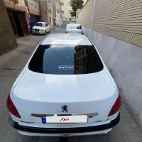 پژو 206