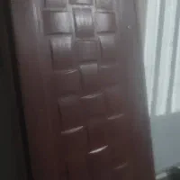 دو عدد درب چوبی بدون کوم سالم در حد نو