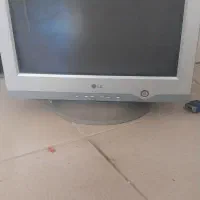 مانیتور و کیبورد فروش فوری