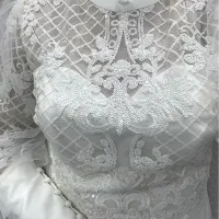 لباس عقد|لباس|لاهیجان, انقلاب|دیوار