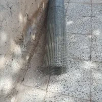 هفت یا هشت متر توری فلزی محکم