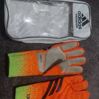 فروش کفش استوک و دستکش دروازه بانی|تجهیزات ورزشی|محمودآباد, |دیوار