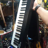 پیانو تاشو کونیکس|پیانو، کیبورد، آکاردئون|دزفول, |دیوار