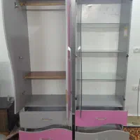 کمد و تخت کودک‌ در حد نو