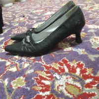 کفش در حد نو فقط یکیش استفاده نشده آک|کیف، کفش، کمربند|تربت‌حیدریه, حیدرآباد|دیوار