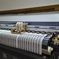 استخدام گرافیست در چاپخانه