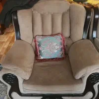 تعدادی ازوسایل منزل به دلیل مهاجرت|مبلمان خانگی و میز عسلی|فولادشهر, B6|دیوار