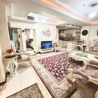 خونه ۷۰متری / همخونه خانم