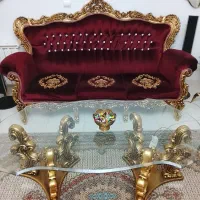 مبل و میز ناهارخوری ست و در حد نو